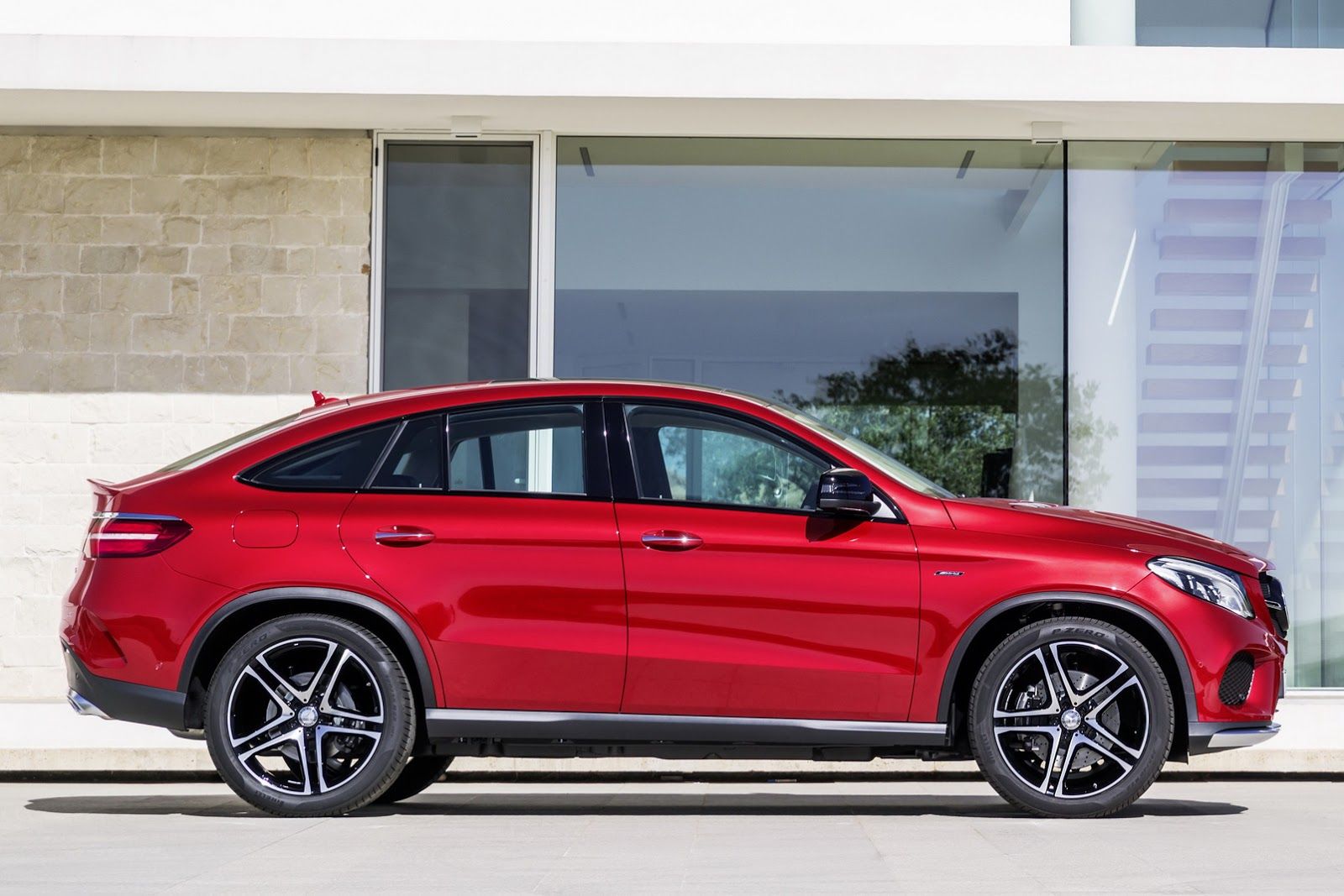 GLE
