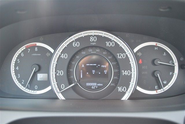 Honda Accord 2013 - Ảnh 17