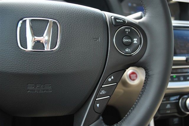 Honda Accord 2013 - Ảnh 24