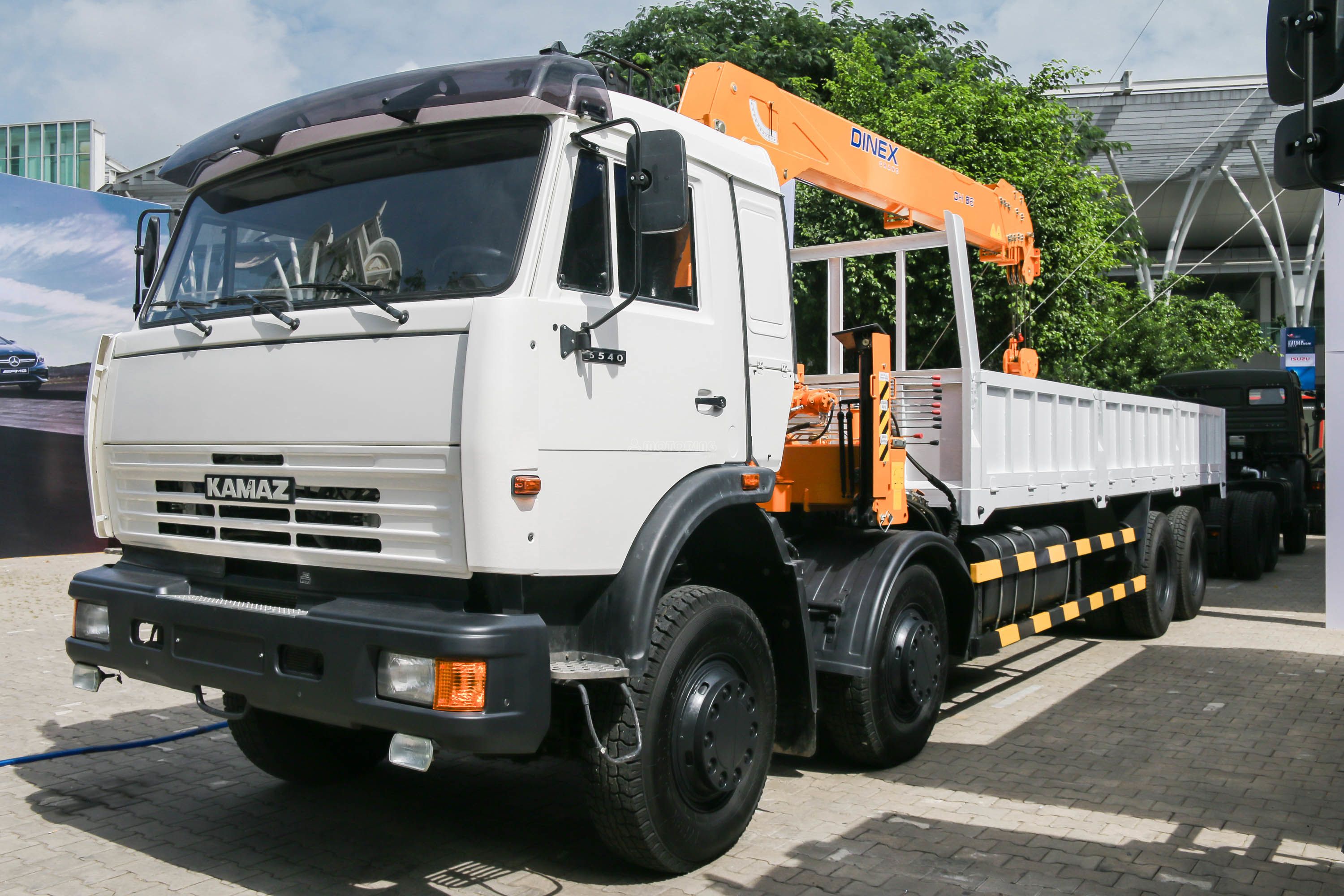 Kamaz Tải cẩu 4 giò Kamaz 6540 gắn cẩu Hàn Quốc  2020 ảnh 3