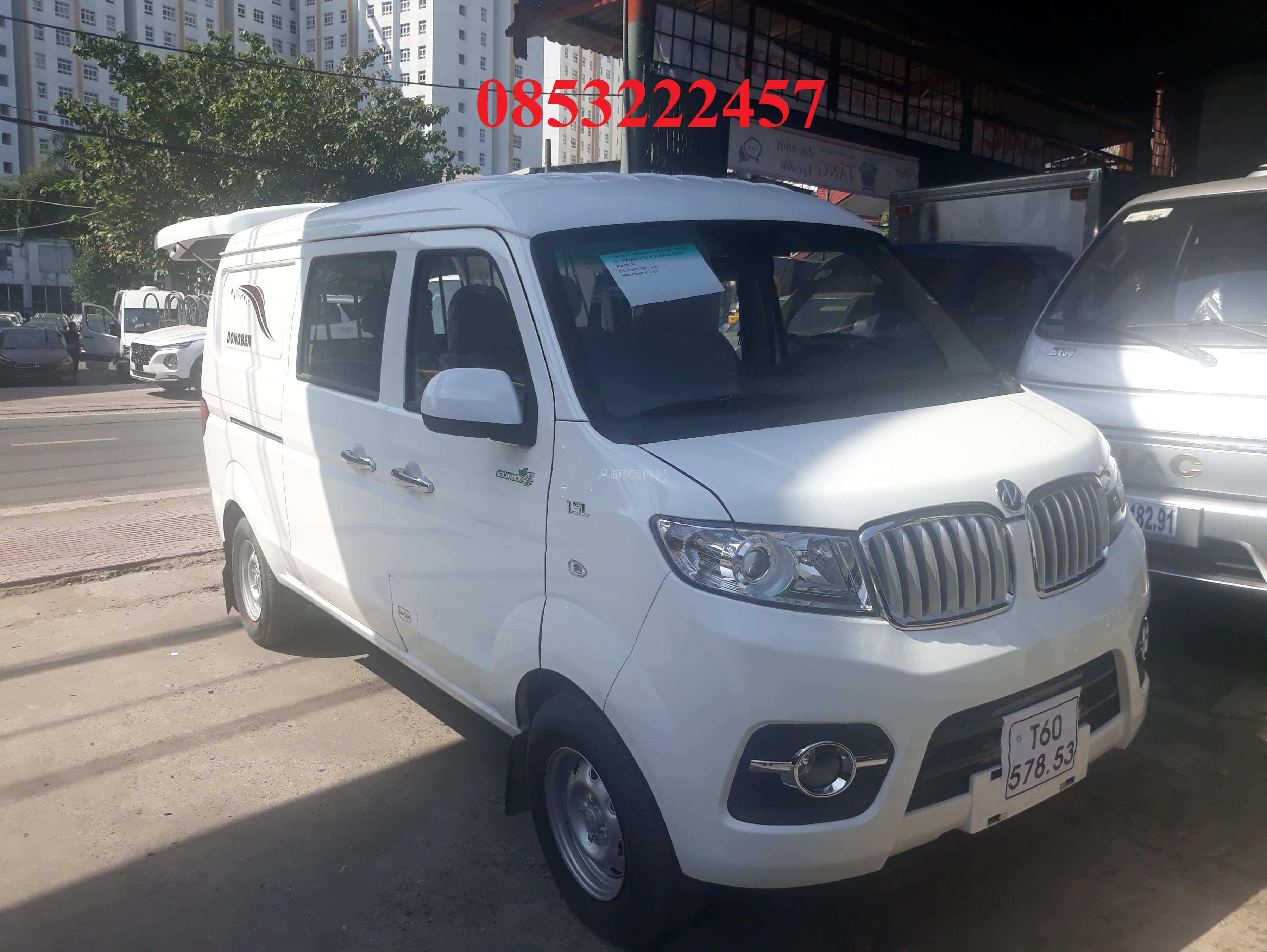 Dongben van 5 chổ giảm giá trỉ còn 150tr có lẻ chạy thành phố không cấm giờ