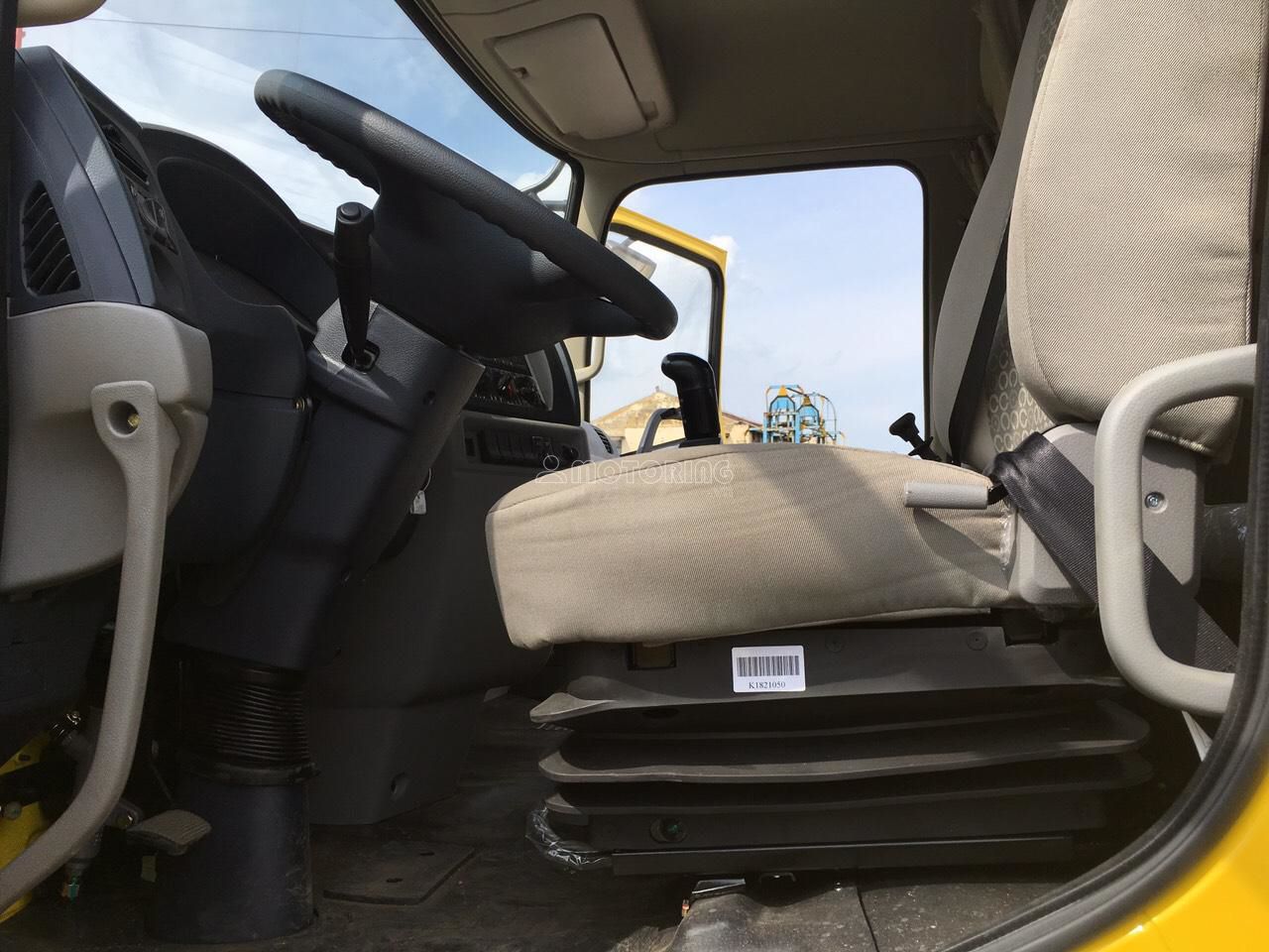 Dongfeng B180 thùng dài 9m5 2019 ảnh 4