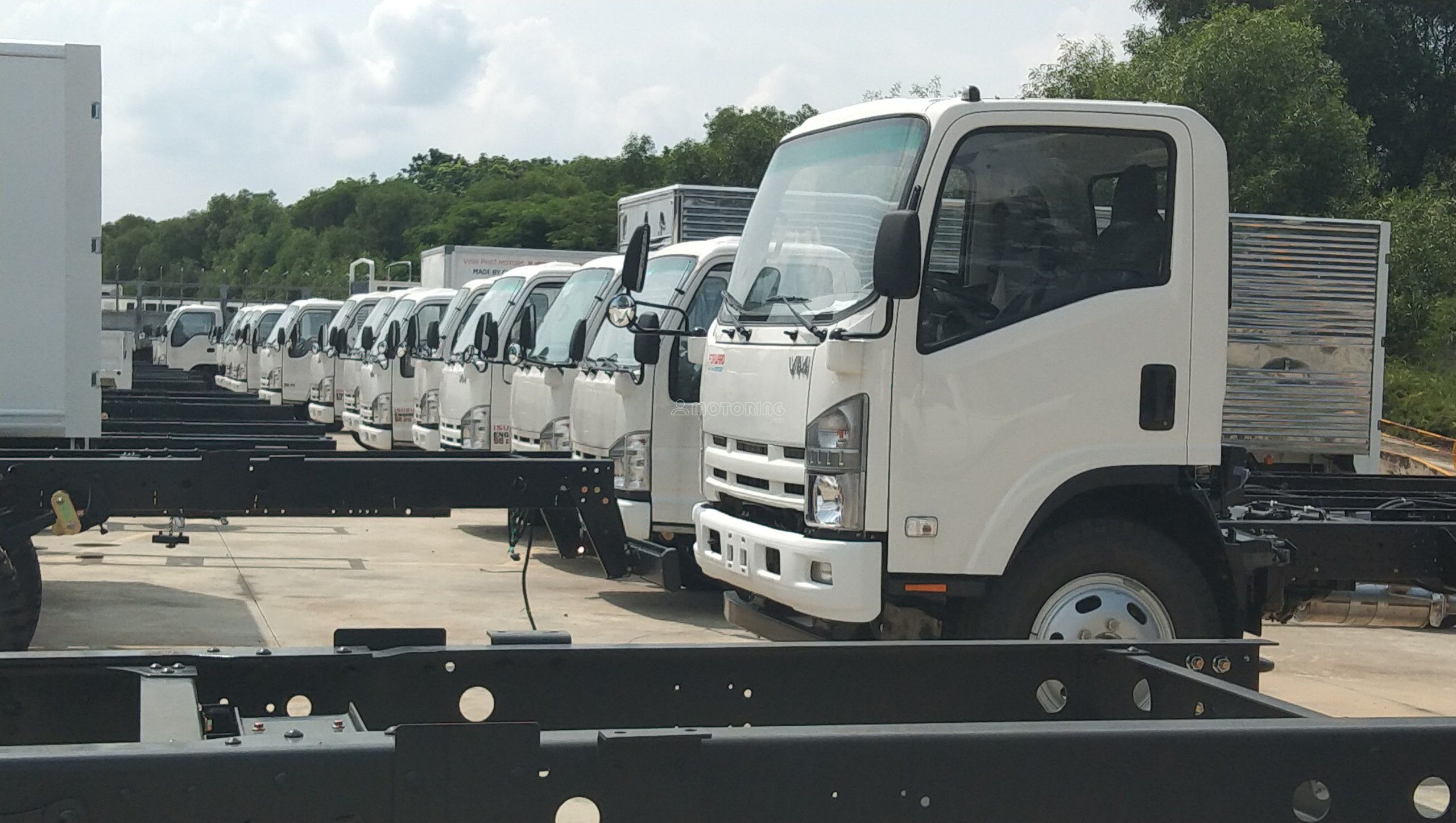 Isuzu 1t9 thùng dài 6m2 nhập khẩu ckd 2020 ảnh 2