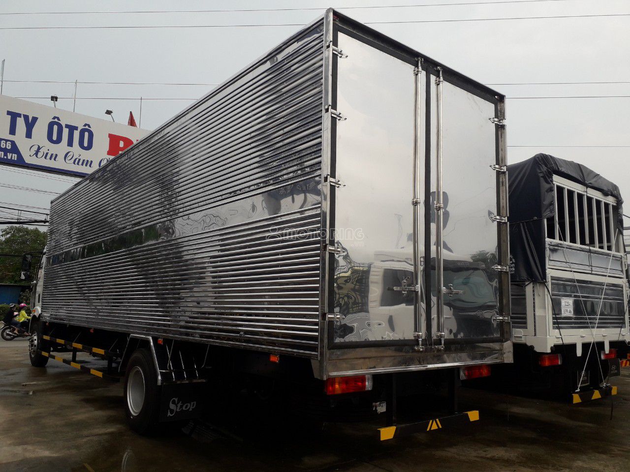 Faw 7 tấn thùng kín 9m7 2020 ảnh 2