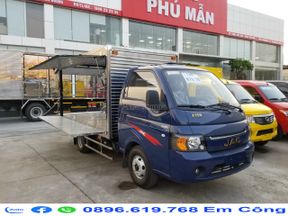 JAC 1 tấn 5 thùng kín cánh dơi 2021