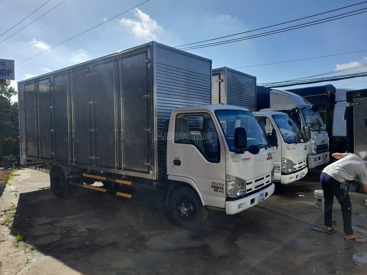 Isuzu 1 tấn 9 thùng kín chở pallet 6m2 2021 ảnh 2