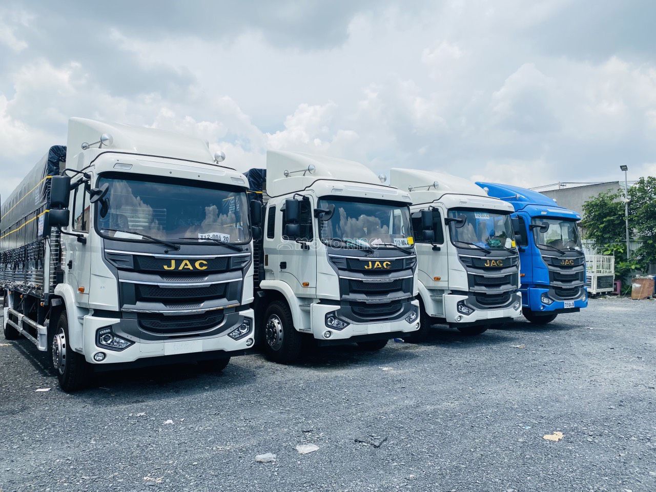 JAC A5 tải 9 tấn thùng dài 8m2 2021 ảnh 3