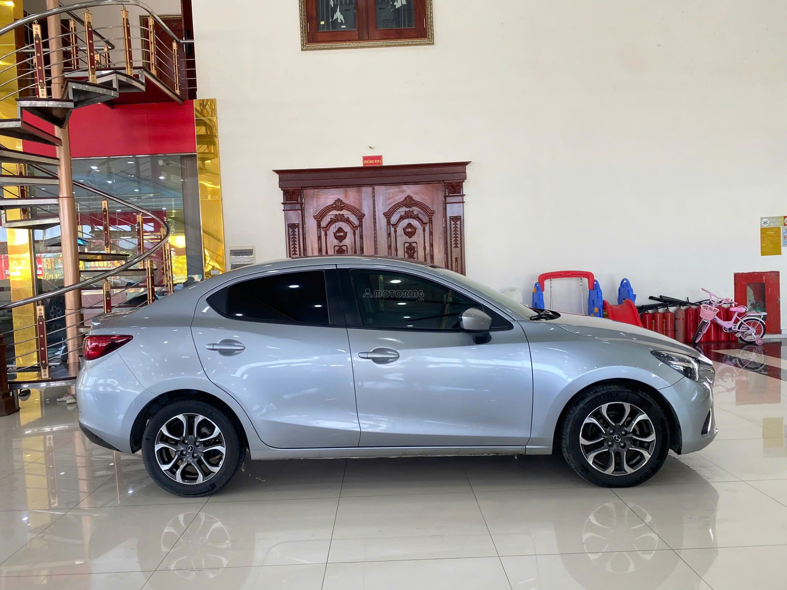 Mazda 2 2015 ảnh 2