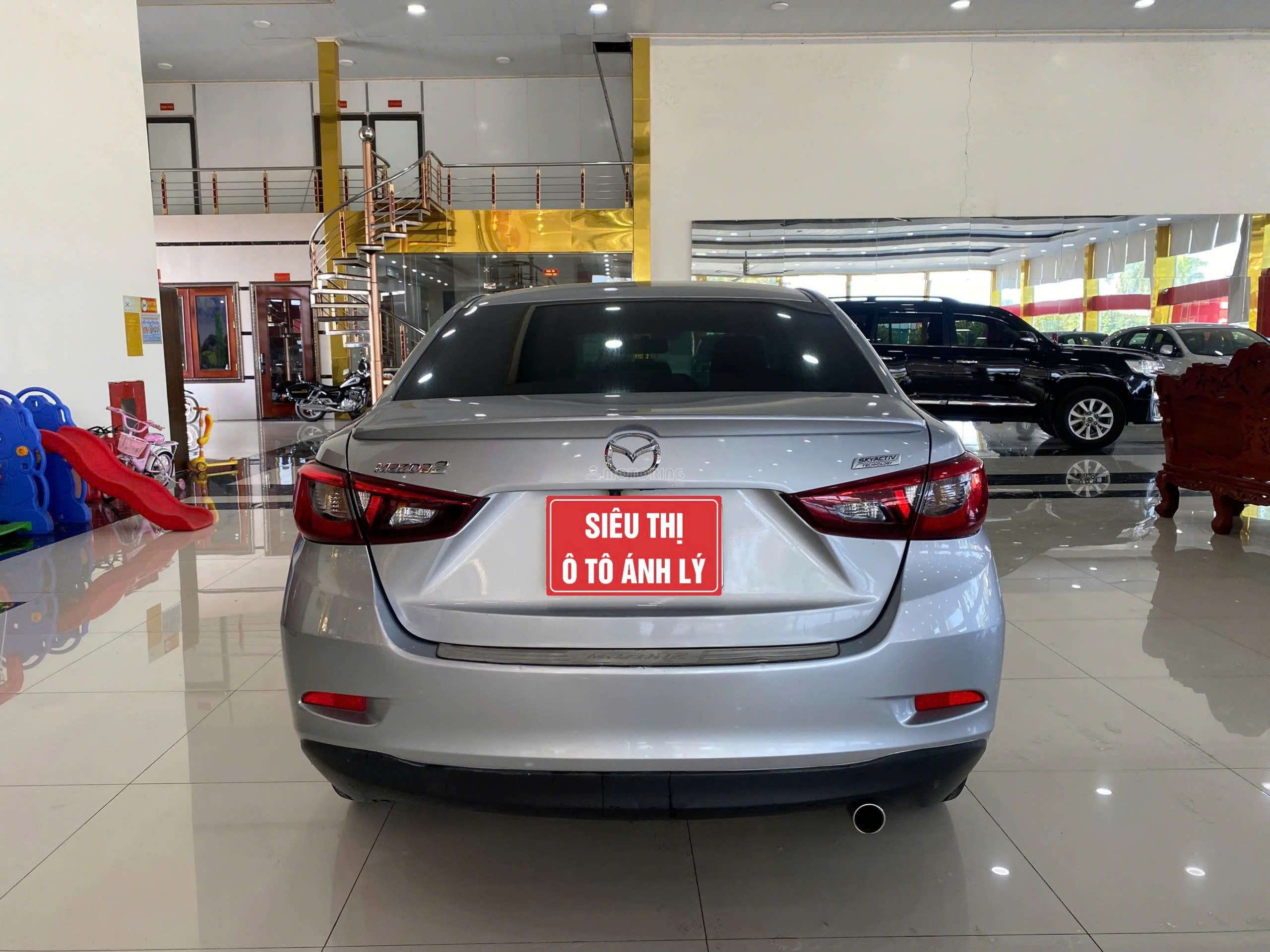 Mazda 2 2015 ảnh 3