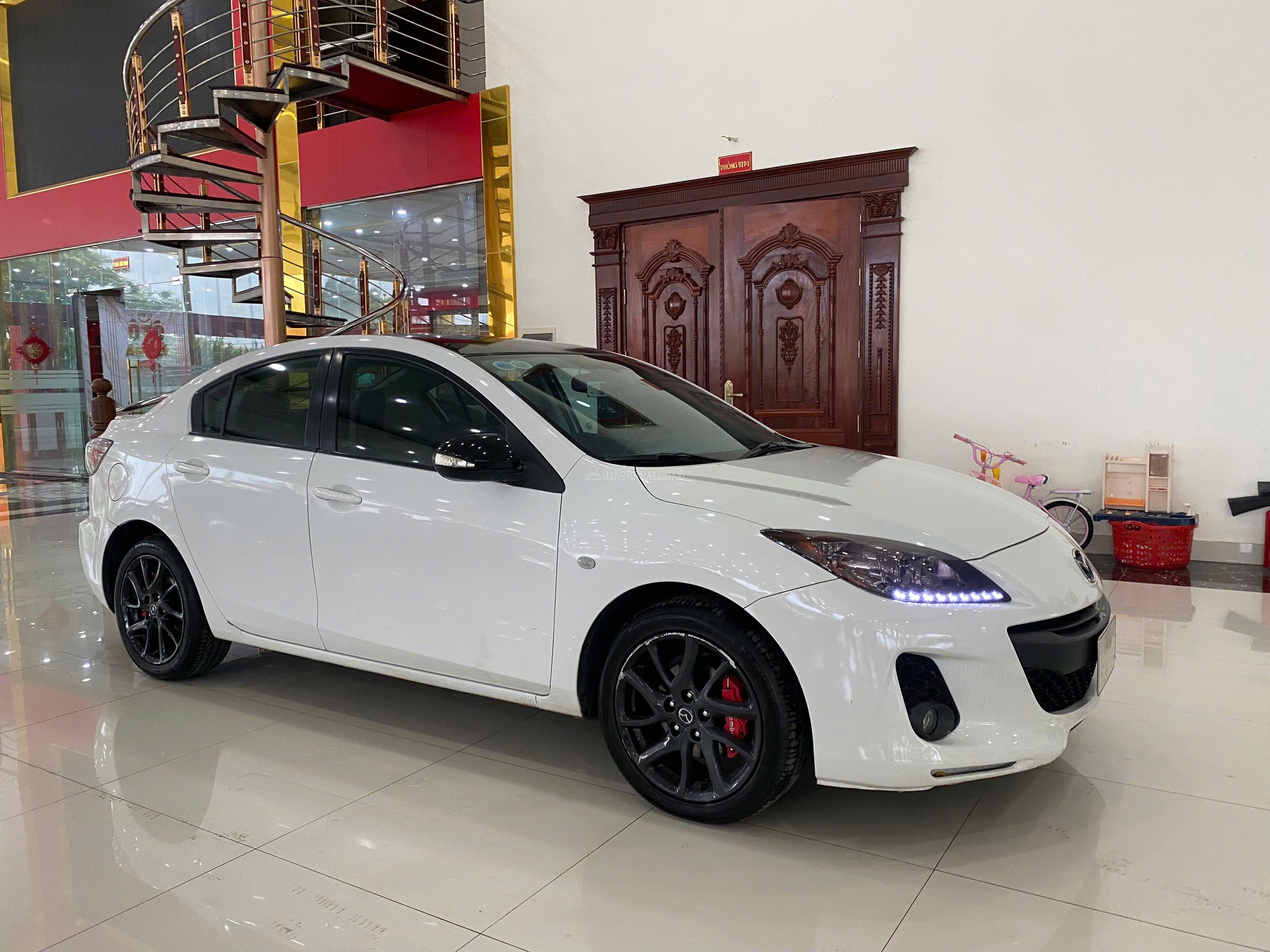 Mazda 3 2010 ảnh 2