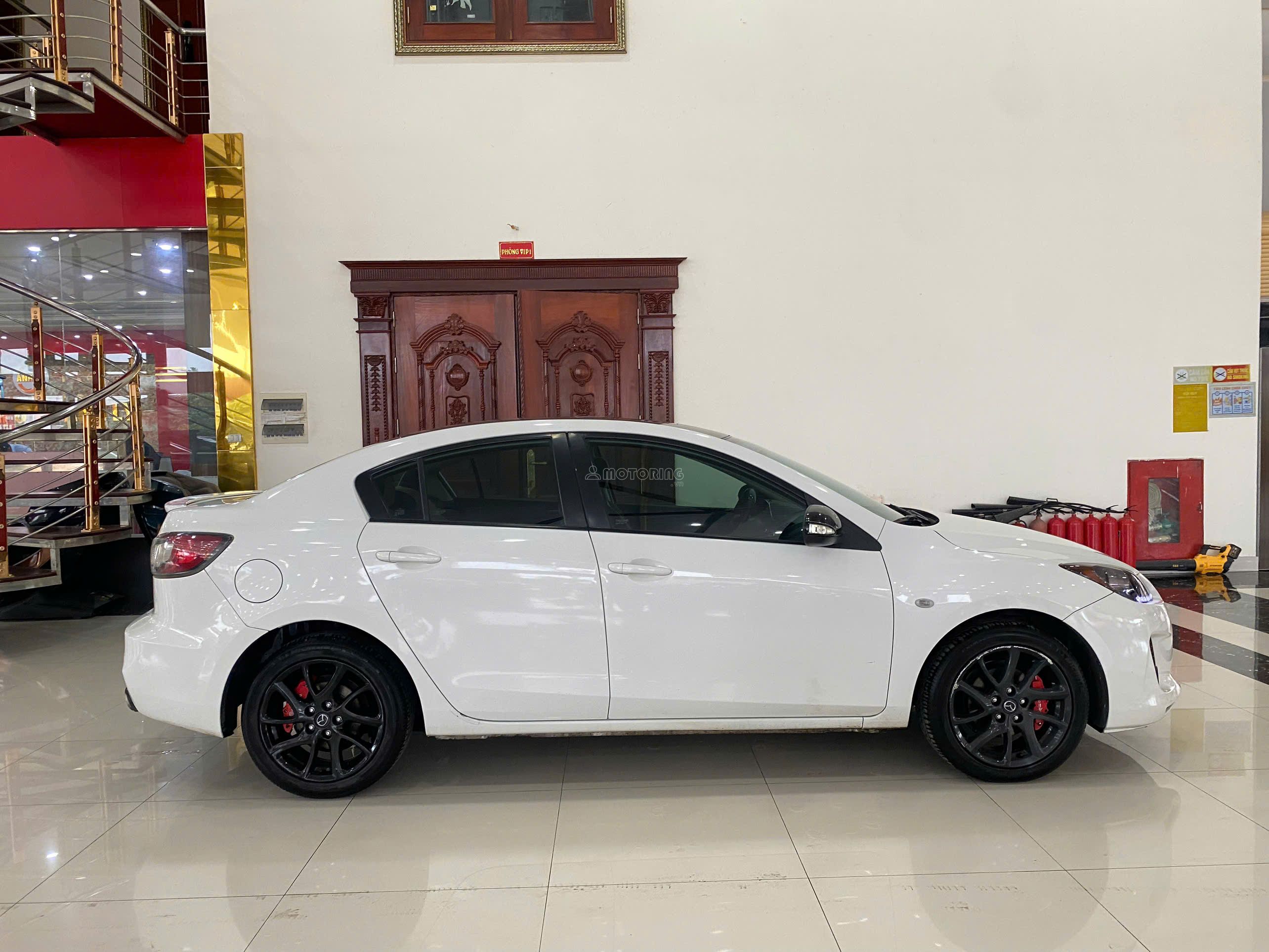 Mazda 3 2010 ảnh 3